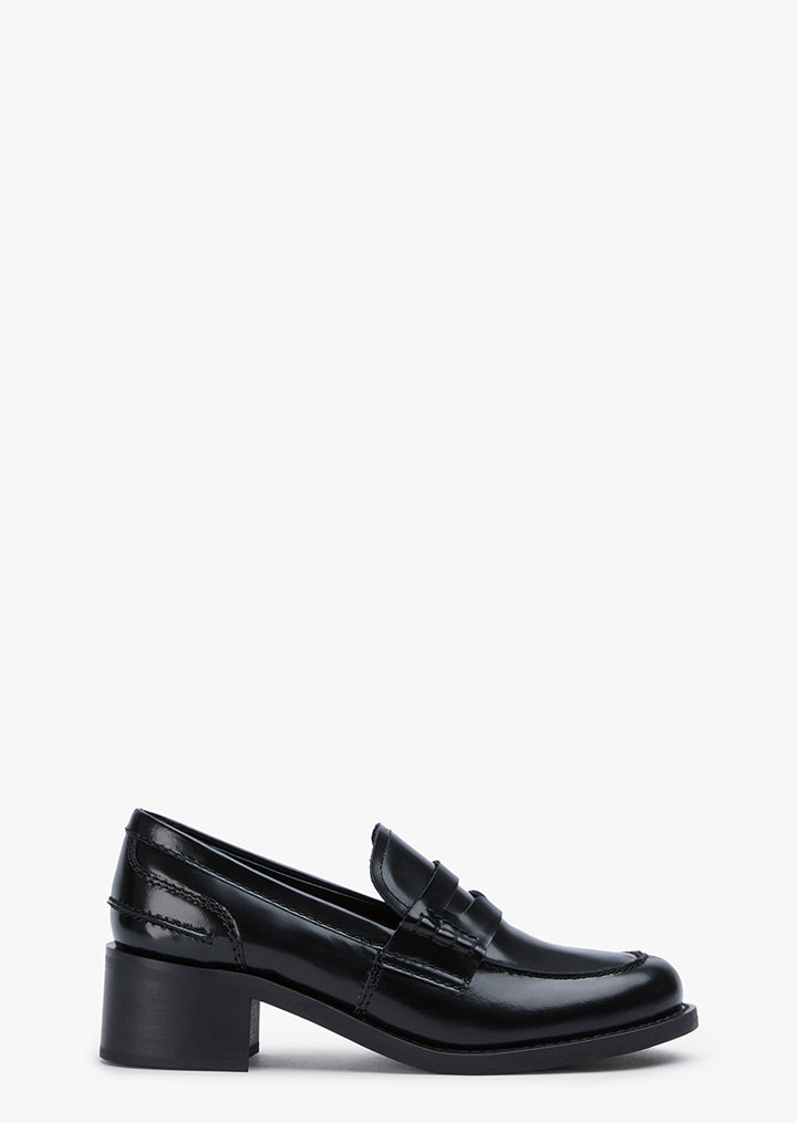Polly Black Hi Shine